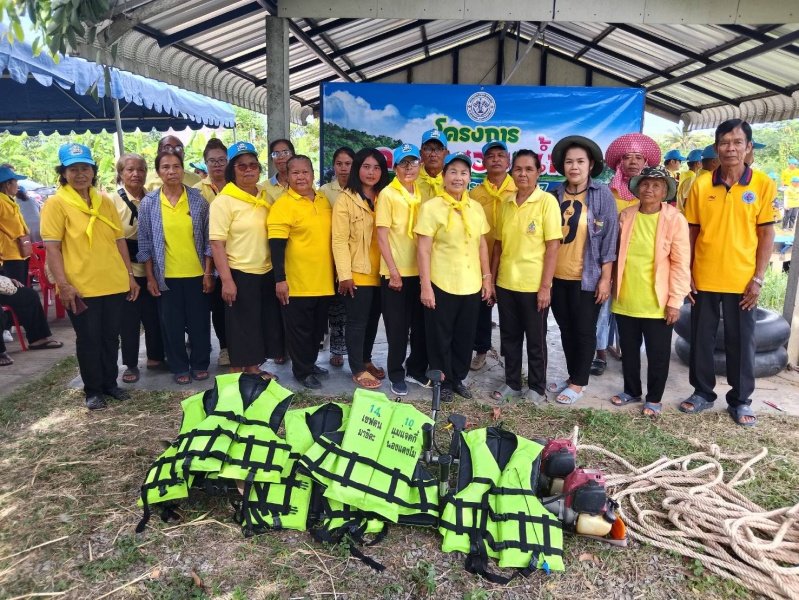 โครงการคลองสวยน้ำใส ประจำปี 2567 วันที่ 13 กันยายน 2567 ณ คลองบ้านโรงนา หมู่ 18 ต.เมืองปัก