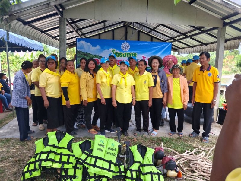 โครงการคลองสวยน้ำใส ประจำปี 2567 วันที่ 13 กันยายน 2567 ณ คลองบ้านโรงนา หมู่ 18 ต.เมืองปัก