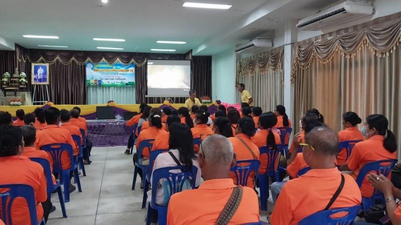 โครงการรณรงค์คัดแยกขยะตั้งแต่ต้นทาง ประจำปีงบประมาณ พ.ศ. 2567 วันที่ 5 กันยายน 2567 ณ หอประชุมเทศบาลตำบลปักธงชัย