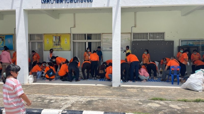 โครงการรณรงค์คัดแยกขยะตั้งแต่ต้นทาง ประจำปีงบประมาณ พ.ศ. 2567 วันที่ 5 กันยายน 2567 ณ หอประชุมเทศบาลตำบลปักธงชัย