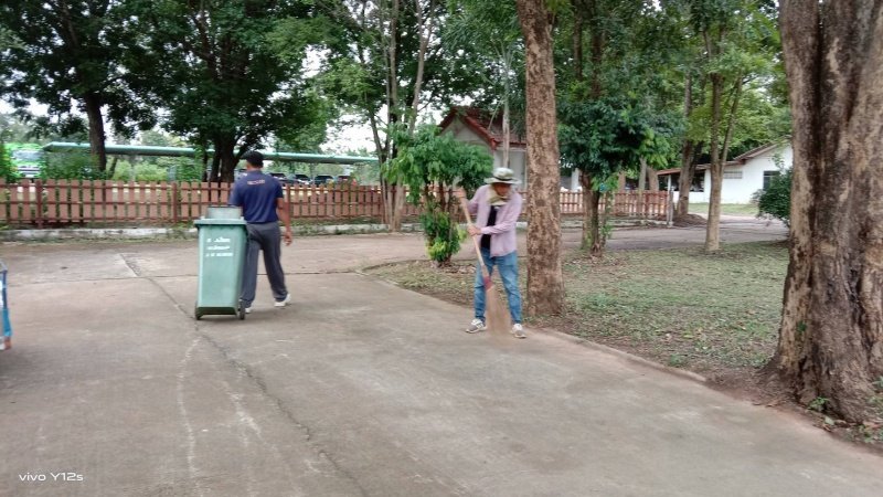 เทศบาลตำบลปักธงชัยจัดกิจกรรม 5ส ทุกวันพุธ ของสัปดาห์ พื่อความปลอดภัยในการทำงาน​​ สะสาง สะดวก สะอาด เป็นการพัฒนาสถานที่ สุขลักษณะ สร้างนิสัย เป็นการพัฒนาคน