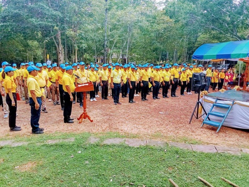 เทศบาลตำบลปักธงชัยเข้าร่วมกิจกรรมบำรุงรักษาต้นไม้ทรงปลูก และกิจกรรมจิตอาสาปลูกต้นไม้ตามโครงการเฉลิมเฉลิมพระเกียรติพระบาทสมเด็จพระเจ้าอยู่หัว เนื่องในโอกาสพระราชพิธีมหามงคลเฉลิมพระชนมพรรษา 6 รอบ 28 กรกฎาคม 2567 วันพุธที่ 24 กรกฎาคม 2567 ณ ต้นประดู่ป่า ในเขตห้ามล่าสัตว์ป่าป่าเขาภูหลวง แปลงปลูกป่า FPT 49