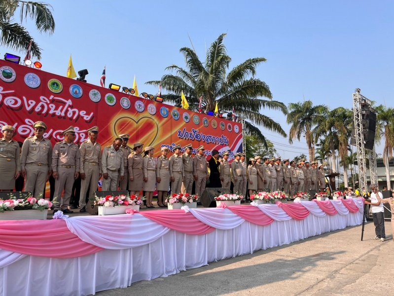 ร่วมพิธีถวายราชสักการะและกล่าวถวายสดุดีพระบาทสมเด็จพระจุลจอมเกล้าเจ้าอยู่หัว เนื่องใน "วันท้องถิ่นไทย" ประจำปี 2567 วันที่ 18 มีนาคม 2567 ณ พระบรมราชานุสาวรีย์พระบาทสมเด็จพระจุลจอมเกล้าเจ้าอยู่หัว บริเวณหน้าที่ว่าการอำเภอปักธงชัย