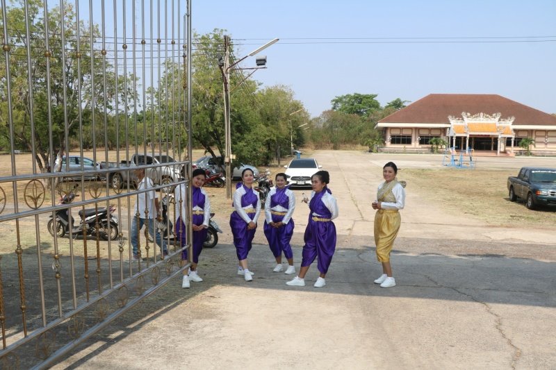 ร่วมกิจกรรมวิ่งคบไฟในพิธีเปิดงานฉลองวันแห่งชัยชนะท้าวสุรนารี ประจำปี 2567 และร่วมจัดชุดการแสดง "รำนางด้ง" ในขบวนผ้าไหมดีและหมี่โคราช ณ บริเวณลานอนุสาวรีย์ท้าวสุรนารี เพื่อเทิดทูนวีรกรรมของท้าวสุรนารี วีรสตรีไทย ส่งเสริมการอนุรักษ์ประเพณีวัฒนธรรมท้องถิ่นอันดีงาม 

วันที่ 23 มีนาคม 2567