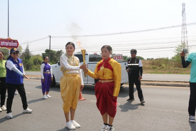 ร่วมกิจกรรมวิ่งคบไฟในพิธีเปิดงานฉลองวันแห่งชัยชนะท้าวสุรนารี ประจำปี 2567 และร่วมจัดชุดการแสดง "รำนางด้ง" ในขบวนผ้าไหมดีและหมี่โคราช ณ บริเวณลานอนุสาวรีย์ท้าวสุรนารี เพื่อเทิดทูนวีรกรรมของท้าวสุรนารี วีรสตรีไทย ส่งเสริมการอนุรักษ์ประเพณีวัฒนธรรมท้องถิ่นอันดีงาม 

วันที่ 23 มีนาคม 2567