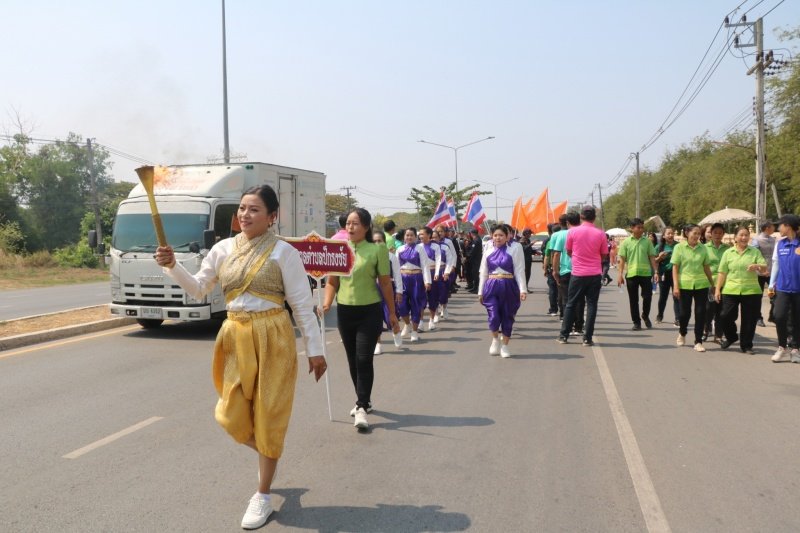 ร่วมกิจกรรมวิ่งคบไฟในพิธีเปิดงานฉลองวันแห่งชัยชนะท้าวสุรนารี ประจำปี 2567 และร่วมจัดชุดการแสดง "รำนางด้ง" ในขบวนผ้าไหมดีและหมี่โคราช ณ บริเวณลานอนุสาวรีย์ท้าวสุรนารี เพื่อเทิดทูนวีรกรรมของท้าวสุรนารี วีรสตรีไทย ส่งเสริมการอนุรักษ์ประเพณีวัฒนธรรมท้องถิ่นอันดีงาม 

วันที่ 23 มีนาคม 2567