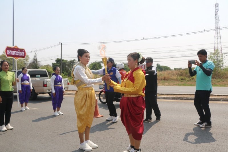 ร่วมกิจกรรมวิ่งคบไฟในพิธีเปิดงานฉลองวันแห่งชัยชนะท้าวสุรนารี ประจำปี 2567 และร่วมจัดชุดการแสดง "รำนางด้ง" ในขบวนผ้าไหมดีและหมี่โคราช ณ บริเวณลานอนุสาวรีย์ท้าวสุรนารี เพื่อเทิดทูนวีรกรรมของท้าวสุรนารี วีรสตรีไทย ส่งเสริมการอนุรักษ์ประเพณีวัฒนธรรมท้องถิ่นอันดีงาม 

วันที่ 23 มีนาคม 2567