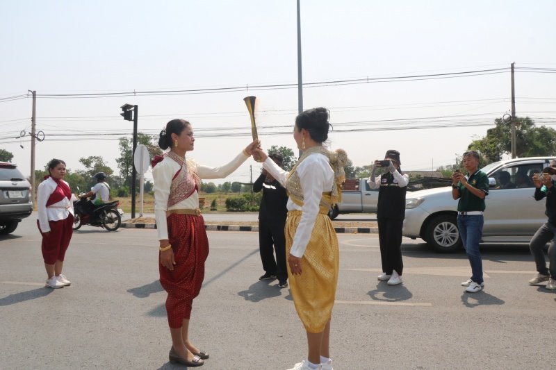 ร่วมกิจกรรมวิ่งคบไฟในพิธีเปิดงานฉลองวันแห่งชัยชนะท้าวสุรนารี ประจำปี 2567 และร่วมจัดชุดการแสดง "รำนางด้ง" ในขบวนผ้าไหมดีและหมี่โคราช ณ บริเวณลานอนุสาวรีย์ท้าวสุรนารี เพื่อเทิดทูนวีรกรรมของท้าวสุรนารี วีรสตรีไทย ส่งเสริมการอนุรักษ์ประเพณีวัฒนธรรมท้องถิ่นอันดีงาม 

วันที่ 23 มีนาคม 2567