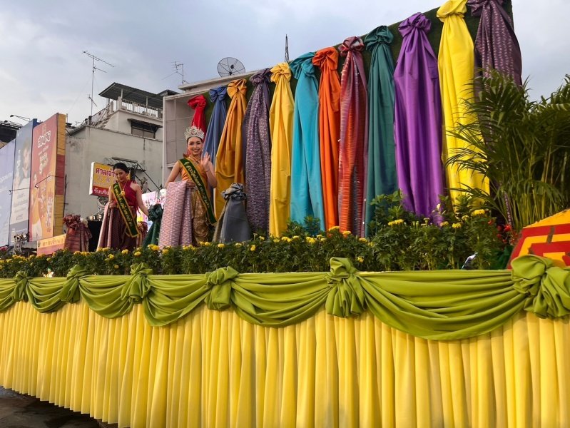 ร่วมกิจกรรมวิ่งคบไฟในพิธีเปิดงานฉลองวันแห่งชัยชนะท้าวสุรนารี ประจำปี 2567 และร่วมจัดชุดการแสดง "รำนางด้ง" ในขบวนผ้าไหมดีและหมี่โคราช ณ บริเวณลานอนุสาวรีย์ท้าวสุรนารี เพื่อเทิดทูนวีรกรรมของท้าวสุรนารี วีรสตรีไทย ส่งเสริมการอนุรักษ์ประเพณีวัฒนธรรมท้องถิ่นอันดีงาม 

วันที่ 23 มีนาคม 2567