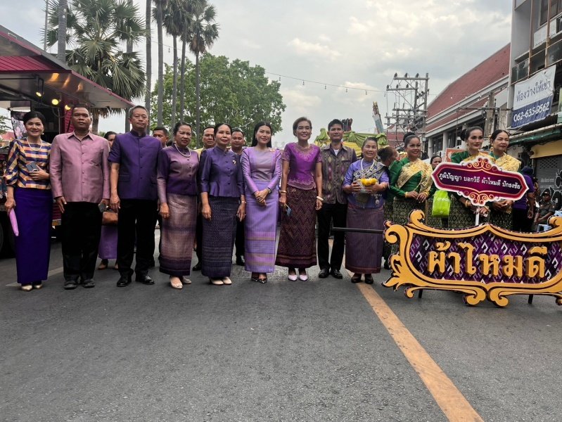 ร่วมกิจกรรมวิ่งคบไฟในพิธีเปิดงานฉลองวันแห่งชัยชนะท้าวสุรนารี ประจำปี 2567 และร่วมจัดชุดการแสดง "รำนางด้ง" ในขบวนผ้าไหมดีและหมี่โคราช ณ บริเวณลานอนุสาวรีย์ท้าวสุรนารี เพื่อเทิดทูนวีรกรรมของท้าวสุรนารี วีรสตรีไทย ส่งเสริมการอนุรักษ์ประเพณีวัฒนธรรมท้องถิ่นอันดีงาม 

วันที่ 23 มีนาคม 2567