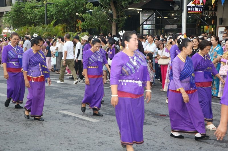 ร่วมกิจกรรมวิ่งคบไฟในพิธีเปิดงานฉลองวันแห่งชัยชนะท้าวสุรนารี ประจำปี 2567 และร่วมจัดชุดการแสดง "รำนางด้ง" ในขบวนผ้าไหมดีและหมี่โคราช ณ บริเวณลานอนุสาวรีย์ท้าวสุรนารี เพื่อเทิดทูนวีรกรรมของท้าวสุรนารี วีรสตรีไทย ส่งเสริมการอนุรักษ์ประเพณีวัฒนธรรมท้องถิ่นอันดีงาม 

วันที่ 23 มีนาคม 2567