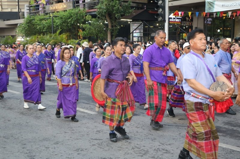 ร่วมกิจกรรมวิ่งคบไฟในพิธีเปิดงานฉลองวันแห่งชัยชนะท้าวสุรนารี ประจำปี 2567 และร่วมจัดชุดการแสดง "รำนางด้ง" ในขบวนผ้าไหมดีและหมี่โคราช ณ บริเวณลานอนุสาวรีย์ท้าวสุรนารี เพื่อเทิดทูนวีรกรรมของท้าวสุรนารี วีรสตรีไทย ส่งเสริมการอนุรักษ์ประเพณีวัฒนธรรมท้องถิ่นอันดีงาม 

วันที่ 23 มีนาคม 2567