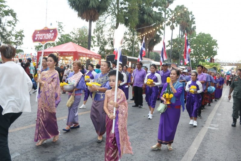 ร่วมกิจกรรมวิ่งคบไฟในพิธีเปิดงานฉลองวันแห่งชัยชนะท้าวสุรนารี ประจำปี 2567 และร่วมจัดชุดการแสดง "รำนางด้ง" ในขบวนผ้าไหมดีและหมี่โคราช ณ บริเวณลานอนุสาวรีย์ท้าวสุรนารี เพื่อเทิดทูนวีรกรรมของท้าวสุรนารี วีรสตรีไทย ส่งเสริมการอนุรักษ์ประเพณีวัฒนธรรมท้องถิ่นอันดีงาม 

วันที่ 23 มีนาคม 2567