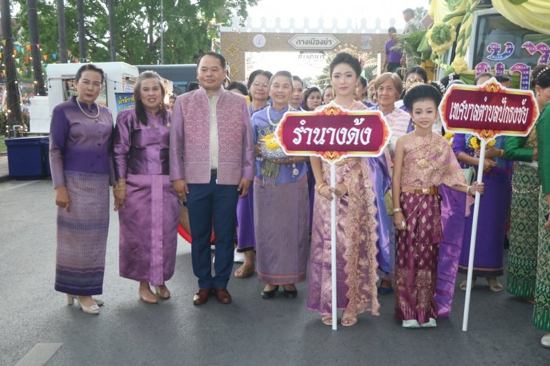 ร่วมกิจกรรมวิ่งคบไฟในพิธีเปิดงานฉลองวันแห่งชัยชนะท้าวสุรนารี ประจำปี 2567 และร่วมจัดชุดการแสดง "รำนางด้ง" ในขบวนผ้าไหมดีและหมี่โคราช ณ บริเวณลานอนุสาวรีย์ท้าวสุรนารี เพื่อเทิดทูนวีรกรรมของท้าวสุรนารี วีรสตรีไทย ส่งเสริมการอนุรักษ์ประเพณีวัฒนธรรมท้องถิ่นอันดีงาม 

วันที่ 23 มีนาคม 2567