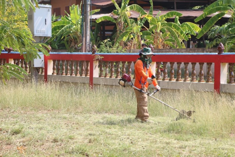 อำเภอปักธงชัย ร่วมกับเทศบาลตำบลปักธงชัยจัดกิจกรรมจิตอาสาพัฒนาเนื่องในโอกาสวันสำคัญของชาติไทย ประจำปี 2567 ในวันศุกร์ที่ 3 พฤษภาคม 2567 ณ วัดโพธิ์ทอง หมู่ที่ 5 ตำบลเมืองปัก อำเภอปักธงชัย นครราชสีมา