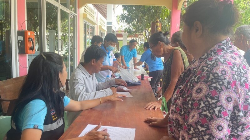 งานพัฒนาชุมชน และ กองสาธารณสุขและสิ่งแวดล้อม เทศบาลตำบลปักธงชัยออกหน่วยบริการเคลื่อนที่จ่ายเบี้ยยังชีพและบริการจัดเก็บค่าบริการเก็บขนขยะ ช่วงเดือนมกราคม – มีนาคม 2567