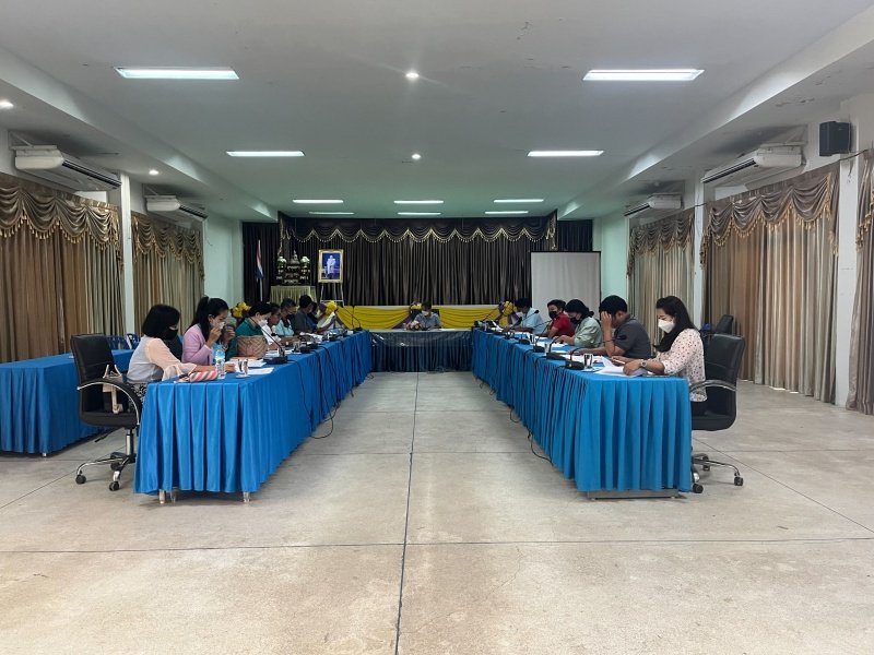 วันที่ 8 มีนาคม 2566 นางสาวอัจฉรา เทพกมล รองนายกเทศฒนตรีตำบลปักธงชัย เป็นประธานอนุกรรมการฝ่ายกลั่นกรองโครงการ กองทุนหลักประกันสุขภาพเทศบาลตำบลปักธงชัย โดยเป็นการพิจารณาโครงการที่โรงพยาบาลส่งเสริมสุขภาพบ้านดู่ โรงเรียนบ้านดู่ (สหราษฎร์วิทยา) ศูนย์พัฒนาเด็กเล็กเทศบาลตำบลปักธงชัย งานป้องกันแลับรรเทาสาธารณภัย สำนักปลัดเทศบาล เทศบาลตำบลปักธงชัย และองค์กร หรือกลุ่มประชาชน นำเสนอ เพื่อพิจารณากลั่นกรองโคร