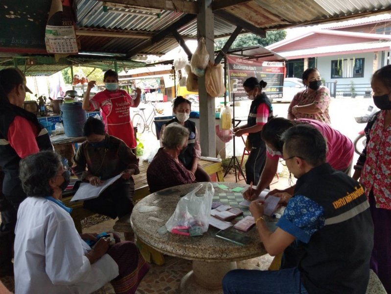 งานพัฒนาชุมชน และกองสาธารณสุขและสิ่งแวดล้อมเทศบาลตำบลปักธงชัย ออกจ่ายเบี้ยยังชีพและบริการจัดเก็บค่าบริการเก็บขนขยะช่วงเดือนมกราคม– มีนาคม 2566