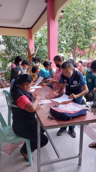 งานพัฒนาชุมชน และกองสาธารณสุขและสิ่งแวดล้อมเทศบาลตำบลปักธงชัย ออกจ่ายเบี้ยยังชีพและบริการจัดเก็บค่าบริการเก็บขนขยะช่วงเดือนมกราคม– มีนาคม 2566