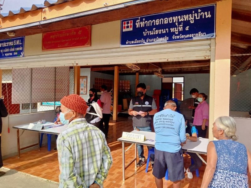 งานพัฒนาชุมชน และกองสาธารณสุขและสิ่งแวดล้อมเทศบาลตำบลปักธงชัย ออกจ่ายเบี้ยยังชีพและบริการจัดเก็บค่าบริการเก็บขนขยะช่วงเดือนมกราคม– มีนาคม 2566