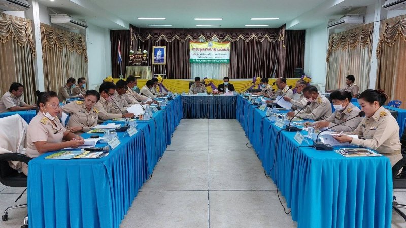 ประชุมสภาสมัยสามัญ สมัยที่แรก (ครั้งที่ 1) ประจำปี พ.ศ. 2566 วันที่ 17 กุมภาพันธ์ 2566 เวลา 09.30 น. ณ หอประชุมเทศบาลตำบลปักธงชัย