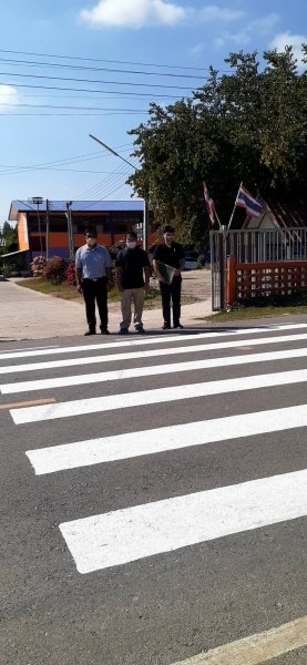 เทศบาลตำบลปักะงชัยโดยงานป้องกันและบรรเทาสาธารณภัยจัดทำโครงการป้ายไฟเตือนเขตโรงเรียนโซลาเซลล์ สีทาพื้นถนนเตือนชะลอความเร็วและทางม้าลายติดตั้งกล้องโทรทัศน์วงจรปิดชนิดเครือข่าย ประจำปี 2565 เพื่อความปลอดภัยของประชาชนในพื้นที่และในเขตใกล้เคียง