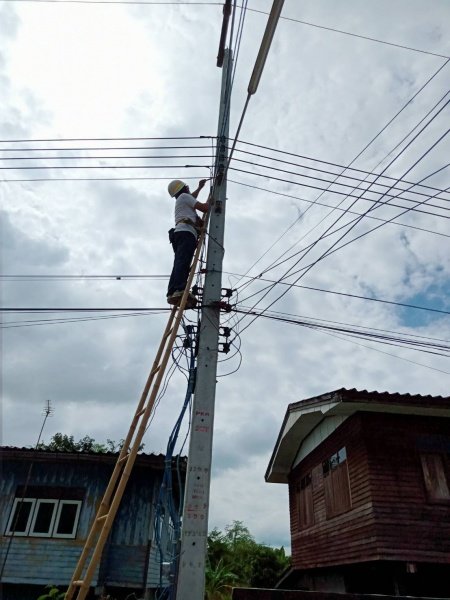 เทศบาลตำบลปักธงชัย ซ่อมแซม ติดตั้ง เพิ่มจุดไฟฟ้าสาธารณะหมู่บ้าน ประจำเดือนตุลาคม - ธันวาคม 2564