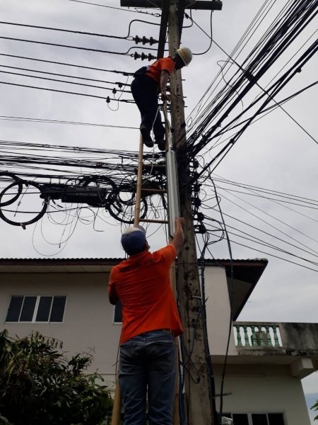 เทศบาลตำบลปักธงชัย ซ่อมแซม ติดตั้ง เพิ่มจุดไฟฟ้าสาธารณะหมู่บ้าน ประจำเดือนตุลาคม - ธันวาคม 2564