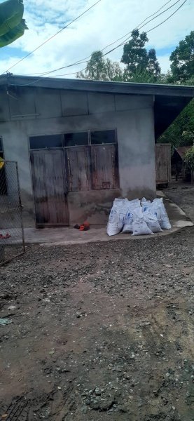 เทศบาลตำบลปักธงชัย โดยงานป้องกันและบรรเทาสาธารณภัย มอบถุงทรายเพื่อช่วยเหลือผู้ประสบภัยนำ้ท่วม ช่วงเดือนตุลาคม - เดือนธันวาคม 2565