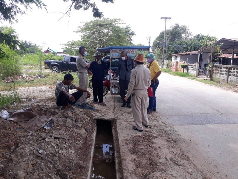 เทศบาลตำบลปักธงชัย โดยกองช่างลงพื้นที่แก้ไขปัญหาความเดือดร้อนของชาวบ้าน ประจำเดือนตุลาคม - ธันวาคม 2565