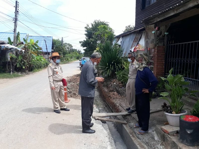 เทศบาลตำบลปักธงชัย โดยกองช่างลงพื้นที่แก้ไขปัญหาความเดือดร้อนของชาวบ้าน ประจำเดือนตุลาคม - ธันวาคม 2565