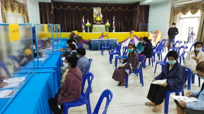 เอื้อเฟื้อสถานที่เพื่อฉีดวัคซินโควิด - 19 เทศบาลตำบลปักะงชัยเอื้อเฟื้อสถานที่ (หอประชุมเทศบาลตำบลปักธงชัย) เพื่อรองรับผู้มารับบริการฉีดวัคซินโควิด - 19 ในเขตพื้นที่ตำบลเมืองปัก ช่วงเดือนตุลาคม - ธันวาคม 2565