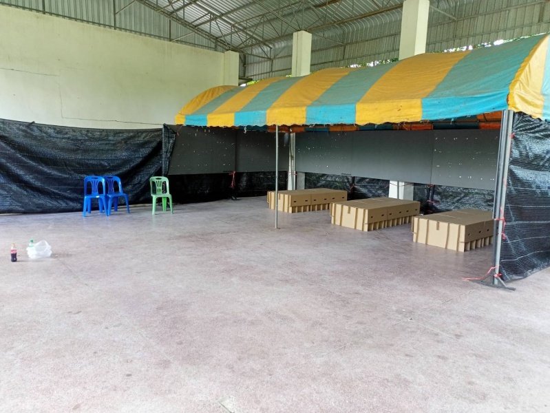 จัดเตรียมสถานที่กักกัน เฝ้าระวัง ป้องกัน และควบคุมโรคติดเชื้อไวรัสโคโรนา 2019 (โควิด - 19) ณ ศูนย์สามวัย เทศบาลตำบลปักธงชัย 20 กรกฎาคม 2564