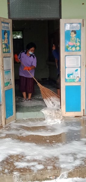 เทศบาลตำบลปักธงชัย เตรียมสถานที่ศูนย์แยกกักตัวในชุมชน Community Isolation (CI) ประจำปี พ.ศ. 2564 ณ โรงเรียนโพธิ์ทอง บ้านโรงนา ตำบลเมืองปัก อำเภอปักธงชัย จังหวัดนครราชสีมา