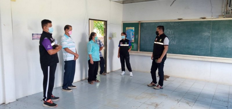 เทศบาลตำบลปักธงชัย เตรียมสถานที่ศูนย์แยกกักตัวในชุมชน Community Isolation (CI) ประจำปี พ.ศ. 2564 ณ โรงเรียนโพธิ์ทอง บ้านโรงนา ตำบลเมืองปัก อำเภอปักธงชัย จังหวัดนครราชสีมา