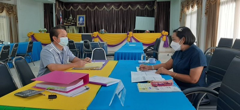 เทศบาลตำบลปักธงชัย รับการตรวจมาตรฐานการปฏิบัติงาน ประจำปี พ.ศ. 2564 วันที่ 4 สิงหาคม 2564 ณ หอประชุม เทศบาลตำบลปักธงชัย