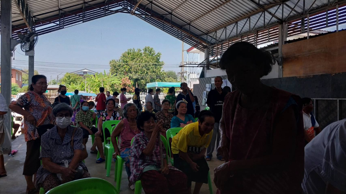 เทศบาลตำบลปักธงชัย ออกจ่ายเบี้ยยังชีพผู้สูงอายุ ผู้พิการ ผู้ป่วยฯ และบริการจัดเก็บค่าธรรมเนียมการเก็บขนขยะ ประจำเดือนมีนาคม 2568