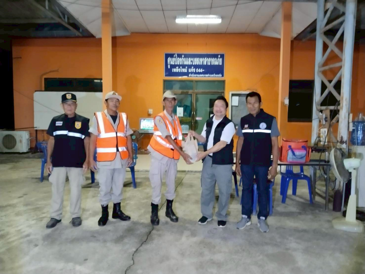 เทศบาลตำบลปักธงชัย ตั้งจุดบริการประชาชน (ด่านชุมชน) ช่วงเทศกาลสงกรานต์ เพื่อดูแลความปลอดภัยให้กับประชาชน ระหว่างวันที่ 11 เมษายน - 17 เมษายน 2568