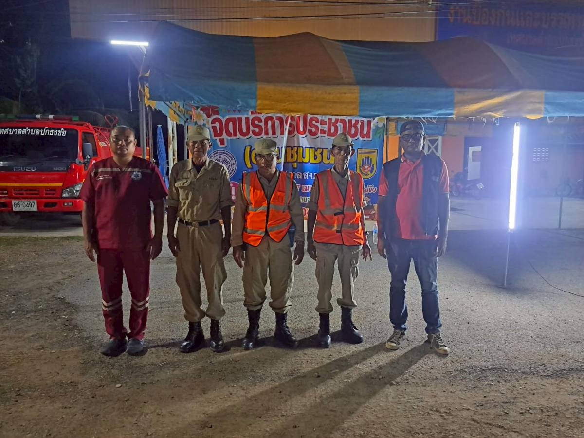 เทศบาลตำบลปักธงชัย ตั้งจุดบริการประชาชน (ด่านชุมชน) ช่วงเทศกาลสงกรานต์ เพื่อดูแลความปลอดภัยให้กับประชาชน ระหว่างวันที่ 11 เมษายน - 17 เมษายน 2568